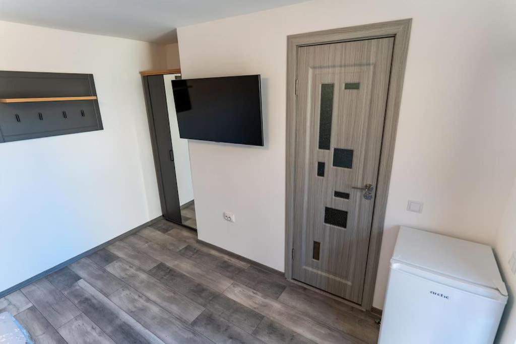 Ferienwohnung La Bebe 3 Hunedoara Exterior foto